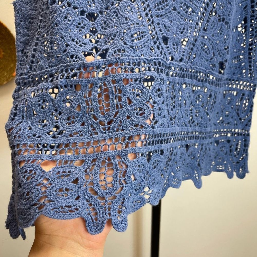 No Name - Lace Tank - Picture 2 of 4